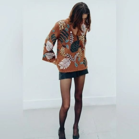 ZARA LIMITED EDITION BLOGGERS FAV BEADED KNIT SWEATER - Picture 2 of 4